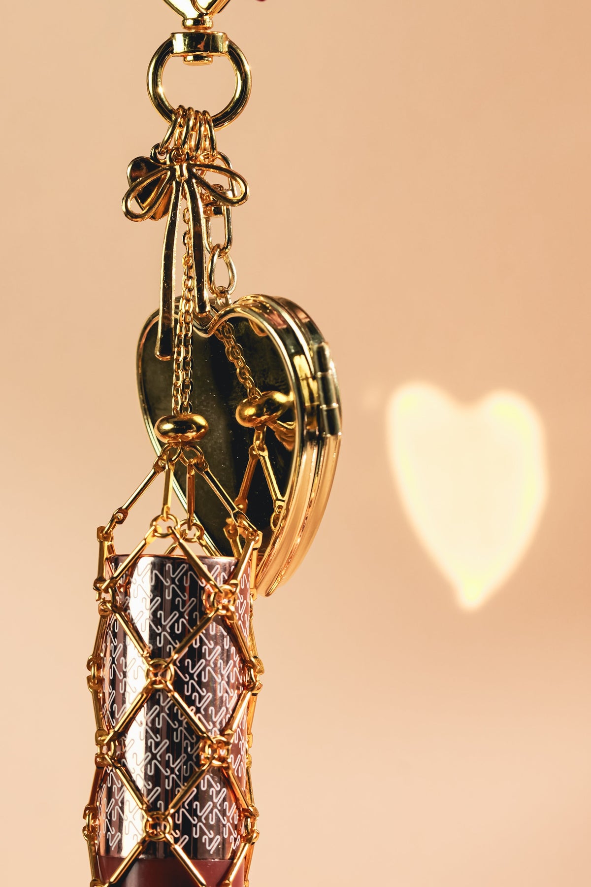[default] [heart-gold]